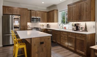 968 NE Paula Dr, Bend, OR 97701