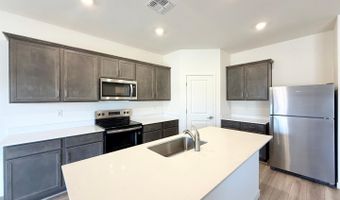 634 W Red Hawk Ct, Casa Grande, AZ 85122