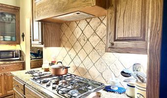 4 Sage Cir, Andrews, TX 79714