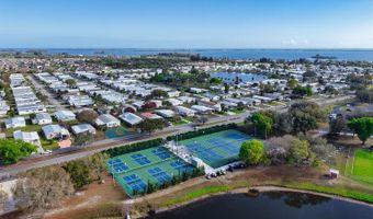 926 Frangi Pani Dr, Barefoot Bay, FL 32976