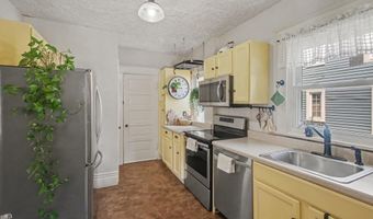 210 Pine St, Allegan, MI 49010