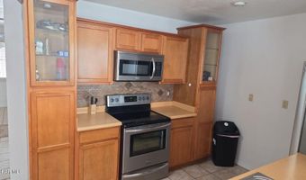 316 S Sixth St, Anthony, TX 79821