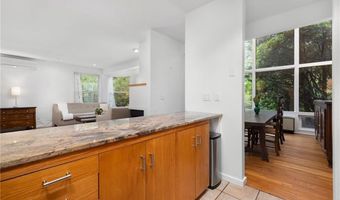 421 Bellevue Ave 2A, Newport, RI 02840