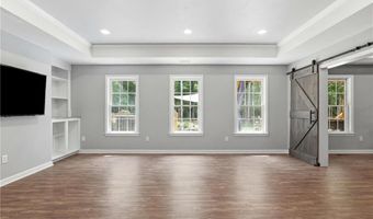 127 Laurel Ridge Dr, Alpharetta, GA 30004