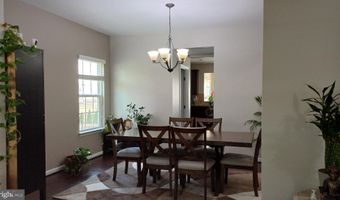 25501 EMERSON OAKS Dr, Aldie, VA 20105