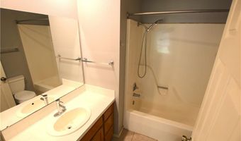 10 Tennyson Ln, Bella Vista, AR 72714