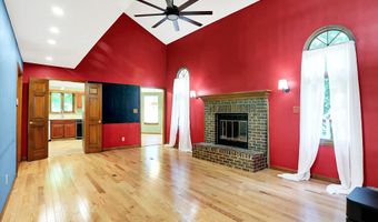 50 Charing Cross Rd, Indianapolis, IN 46217