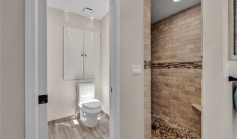561 Willard Rd, Aurora, OH 44202
