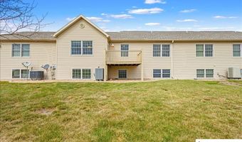 803 Clearwater Cir, Beatrice, NE 68310
