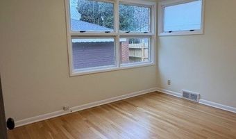 1768 Liberty Dr, Akron, OH 44313