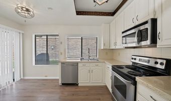 4021 Winter Park Ln, Addison, TX 75001