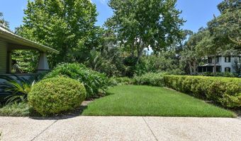 160 Ave C, Apalachicola, FL 32320