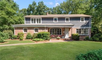 1 Gladridge Dr, East Greenwich, RI 02818