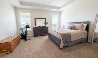 14115 Amanda Ln, Basehor, KS 66007