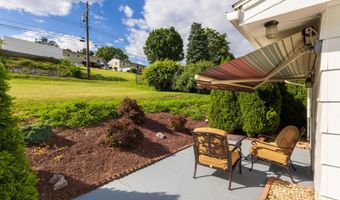 1222 Grant Ave, Altoona, PA 16602