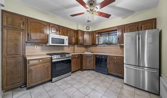 659 Kennedy Blvd, Bayonne, NJ 07002
