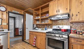 300 Swallow Pl, Alamogordo, NM 88310