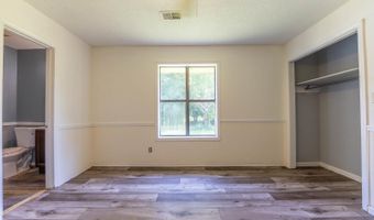 25 Cottonwood Ln, Batesville, AR 72501