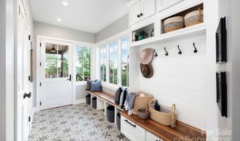 17 Elk Trl, Asheville, NC 28804