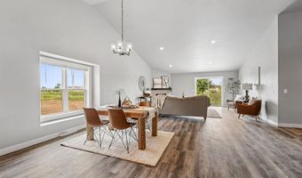 3455 E RUBYRED Dr, Appleton, WI 54913