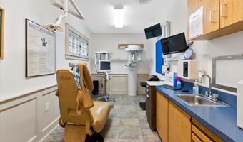 211 School St, Bennington, VT 05201