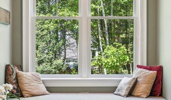 73 Pipers Point Ln, Alton, NH 03809