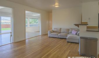 2513 Newton Ave, Cody, WY 82414