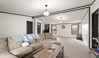 1323 W Kenwood Dr, Austin, IN 47102