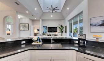 706 MANNS HARBOR Dr, Apollo Beach, FL 33572