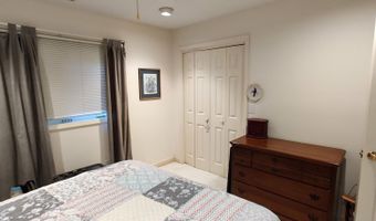 197 Pleasant Point Dr, Beaufort, SC 29907