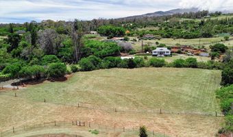 1074 Olinda Rd B, Makawao, HI 96768