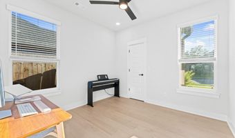 731 Dillon St, Bentonville, AR 72713