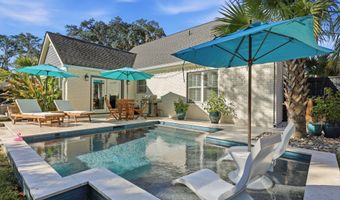 106 S Hermitage Rd, Beaufort, SC 29902