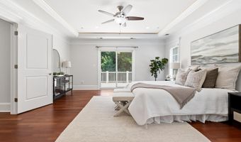 7527 WESTFIELD Dr, Bethesda, MD 20817