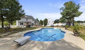39 Brittany Dr, Bayville, NJ 08721