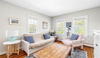 557 Center Rd, Block Island, RI 02807