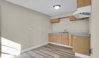 805 E Liveoak St, Altus, OK 73521
