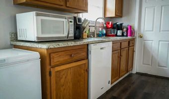 238 S Edmondson St, Albertville, AL 35950