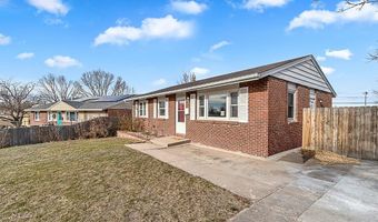 956 HILLCREST Rd, Cheyenne, WY 82009