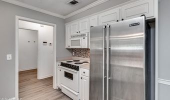 154 Chestnut Dr, Brandon, MS 39047