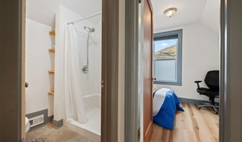 1009 E 5th St, Anaconda, MT 59711