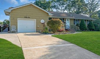 24 Woodland Rd, Bayville, NJ 08721