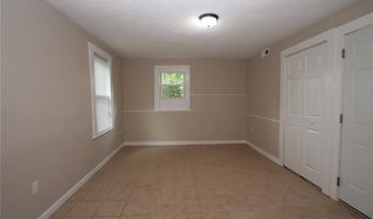6 Crescent St, Ansonia, CT 06401