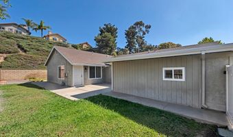 4853 Colony Dr, Camarillo, CA 93012