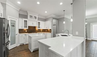 5803 Hyde Park, Bentonville, AR 72713