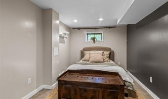 21 Sun Aire Dr, Arnold, MO 63010