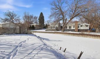 39450 N Circle Ave, Antioch, IL 60002