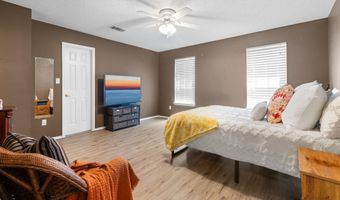 13700 Carrington Place Dr, Alexander, AR 72002