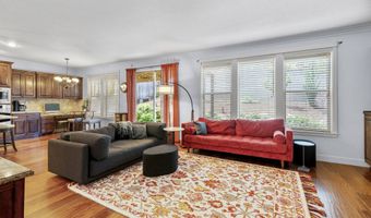 9975 SW LEDGESTONE Ct, Beaverton, OR 97007