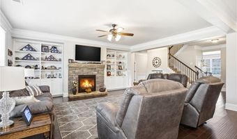 79 Gray Trl, Acworth, GA 30101